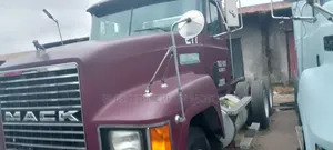 MACK TRUCK 24valve Engine