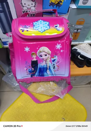Girls Characters Lunch Bag