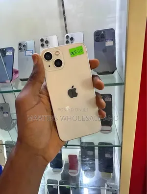 Apple iPhone 13 128 GB White