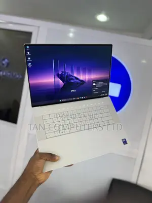 Laptop Dell 16 Premium 32GB Intel Core Ultra 7 SSD 1T