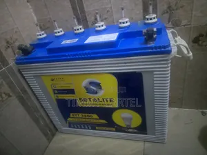 2× 200W Solar Panels + Tubular Battery + Inverter