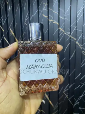 Oud Maracuja Perfume Oil