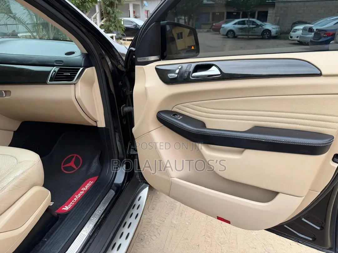 Mercedes-Benz GLE-Class 2017 Black