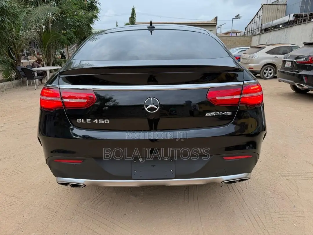 Mercedes-Benz GLE-Class 2017 Black