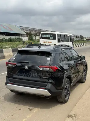 Toyota RAV4 TRD Off Road 2021 Black