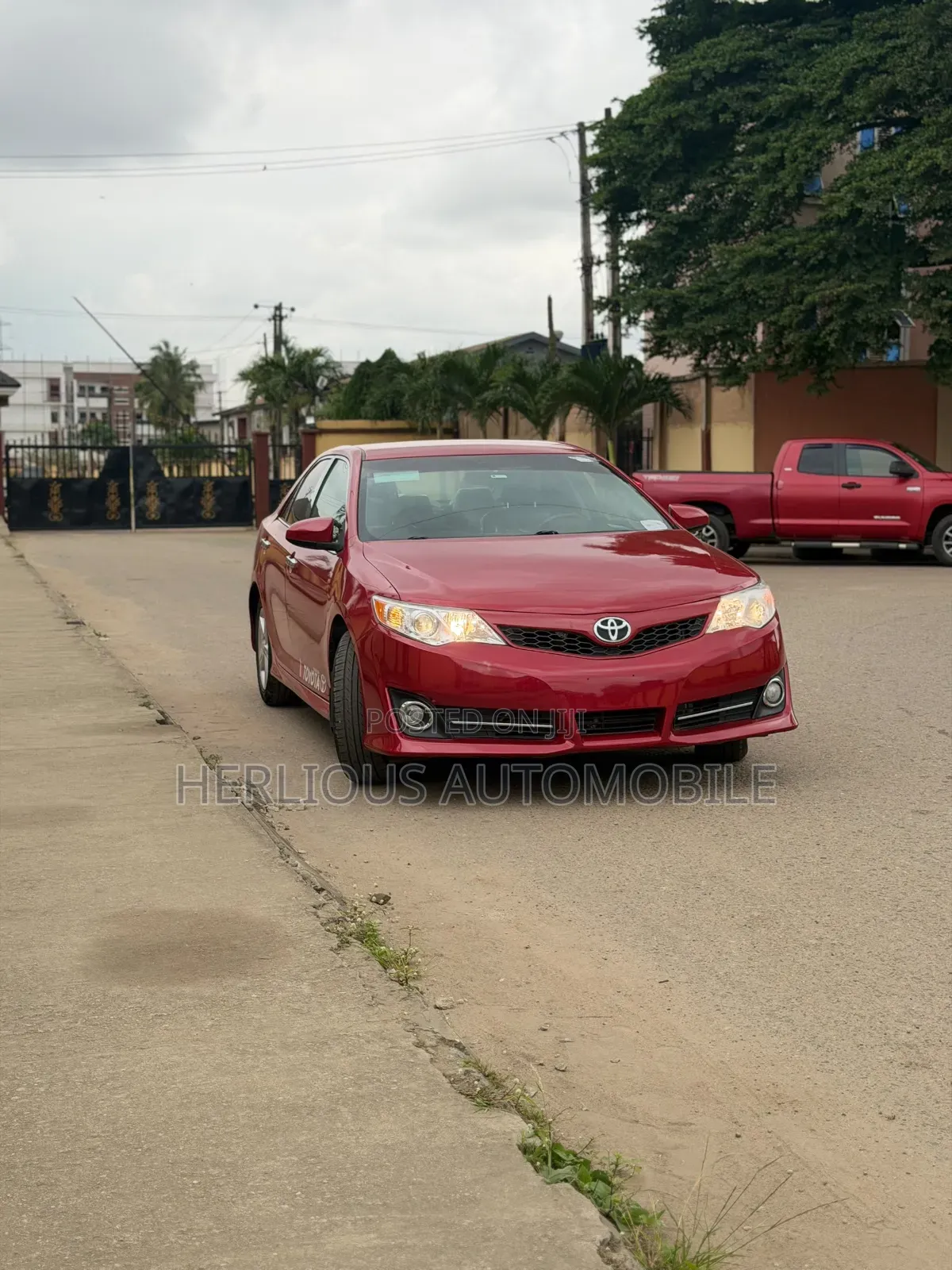 Toyota Camry 2013 Red