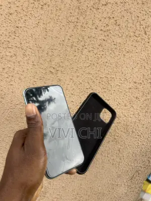 Apple iPhone 11 128 GB Green