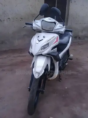TVS Neo NX 2024 White