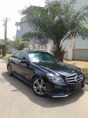 Mercedes-Benz E350 Base 4dr Sedan RWD (3.5L 6cyl 7A) 2015 Black