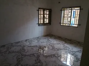 1bdrm Shared Apartment in Majek, Sangotedo for rent