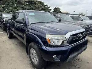 Toyota Tacoma 2013 Blue