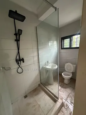 5bdrm Duplex in Jabi Main for rent