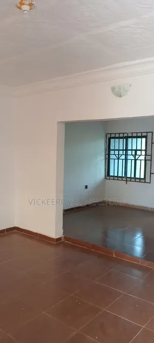 2bdrm Bungalow in Golden City Estate, Akure for rent