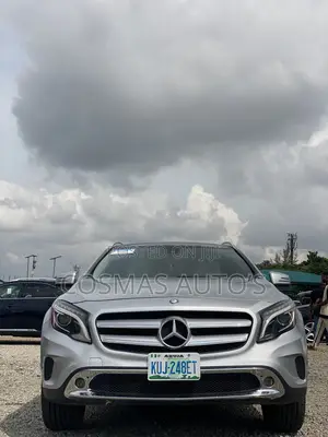 Mercedes-Benz GLA 250 2016 Silver