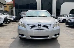 Toyota Camry XLE 4dr Sedan (2.4L 4cyl 5A) 2007 Silver