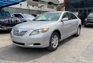 Toyota Camry XLE 4dr Sedan (2.4L 4cyl 5A) 2007 Silver