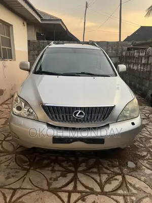 Lexus RX 2025 Silver