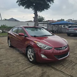Hyundai Elantra 2012 Red