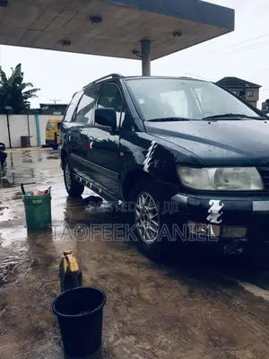 Mitsubishi SpaceWagon 2005 Green