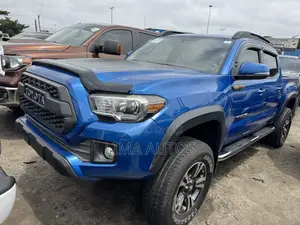 Toyota Tacoma 4dr Double Cab 2016 Blue