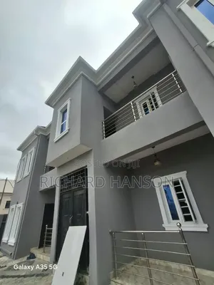 Mini Flat in Secured, Sangotedo for rent