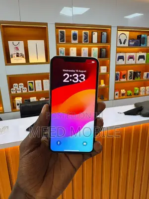 Apple iPhone 11 Pro Max 64 GB White