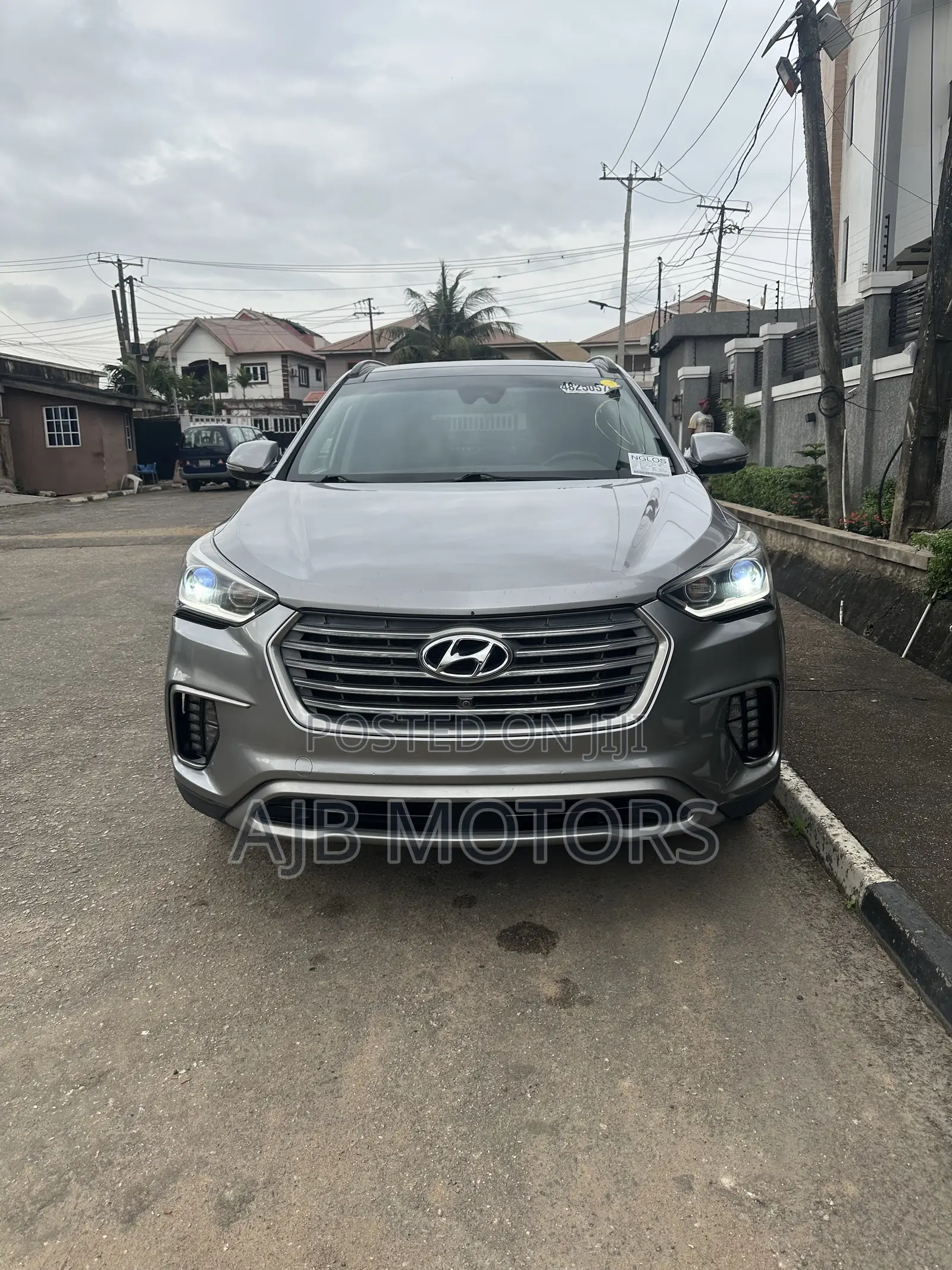 Hyundai Santa Fe Limited Ultimate FWD 2017 Gray