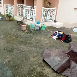 Compound Cleaning Decluttering in Portharcourt