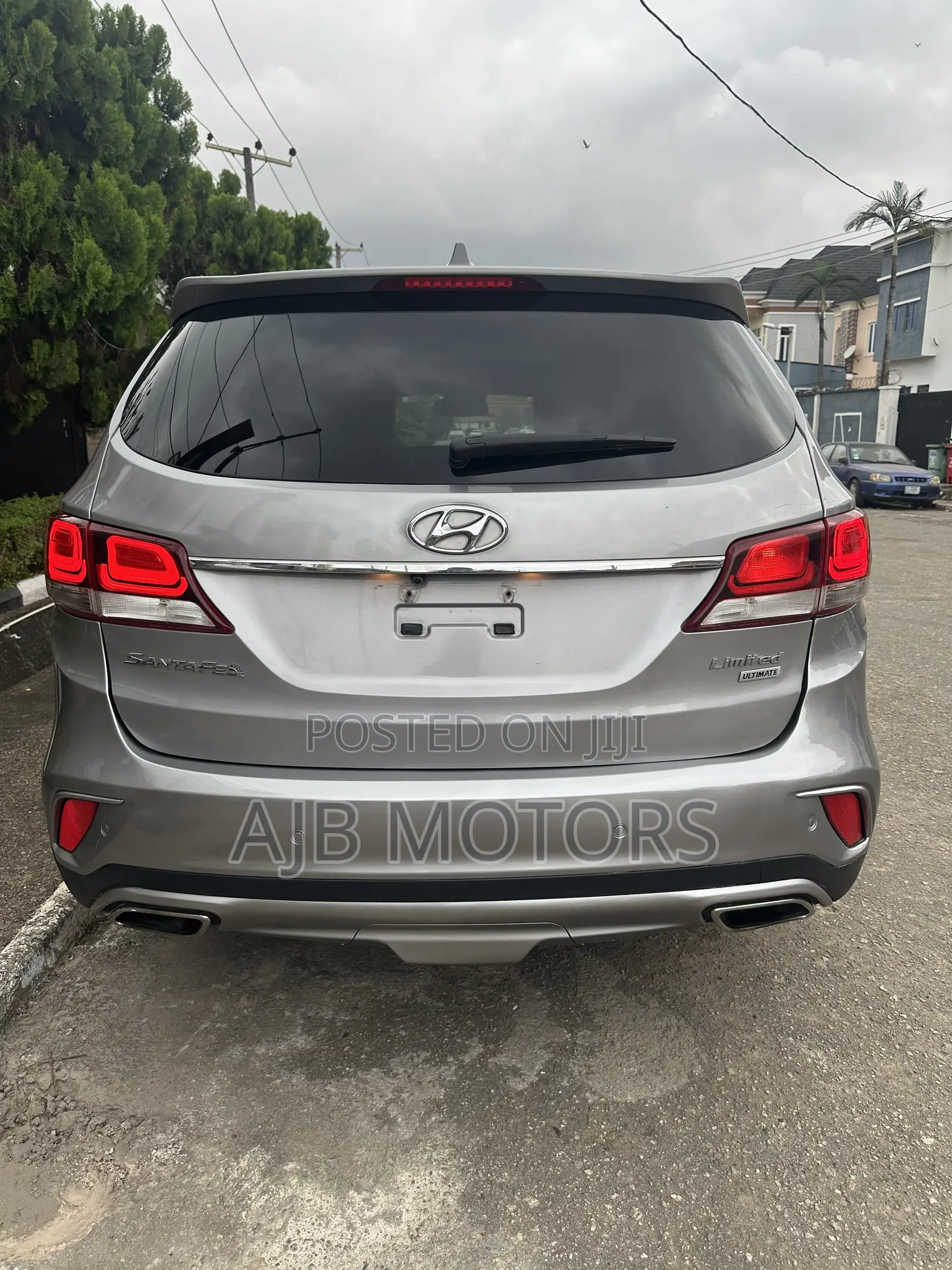 Hyundai Santa Fe Limited Ultimate FWD 2017 Gray