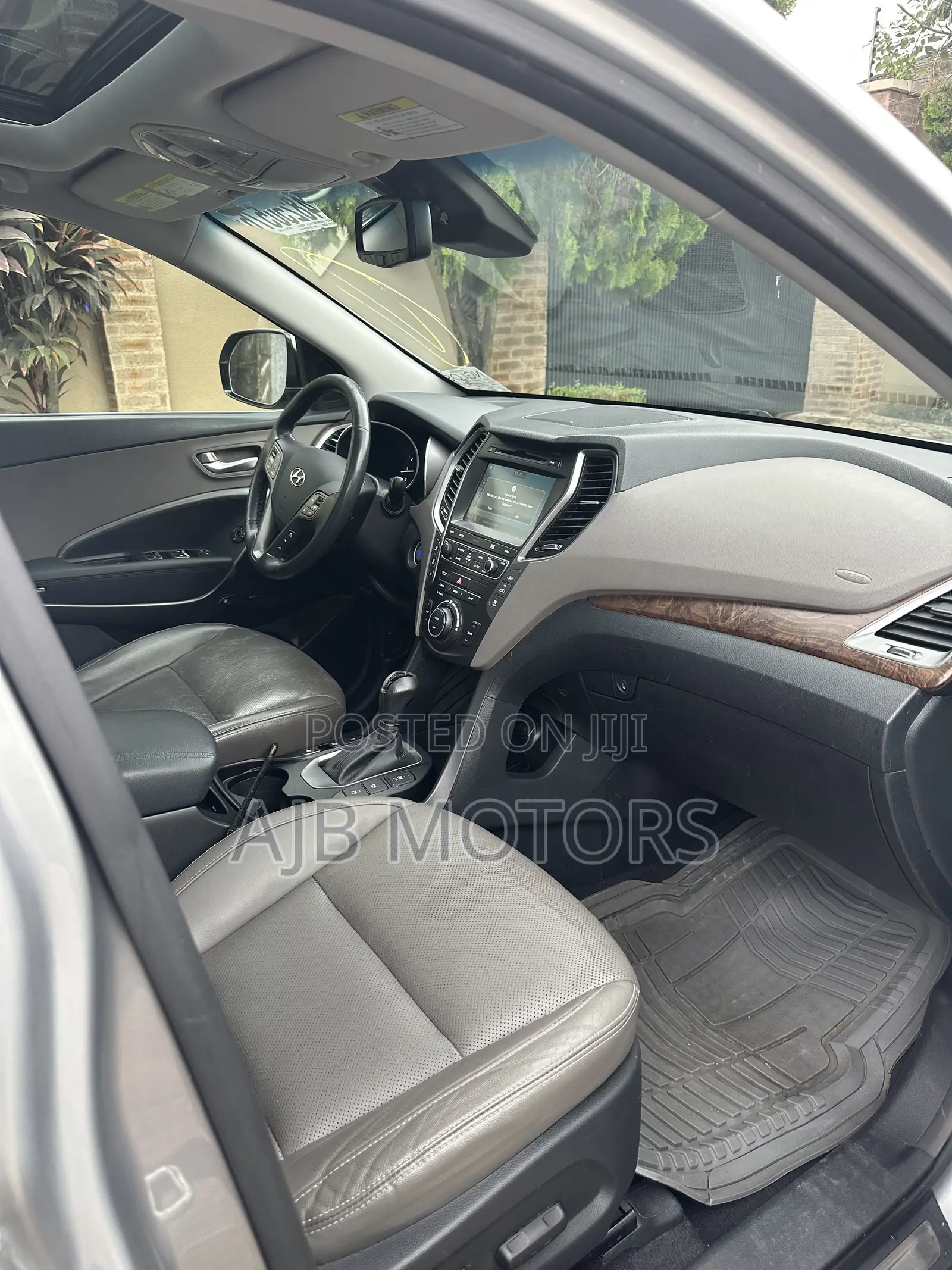 Hyundai Santa Fe Limited Ultimate FWD 2017 Gray