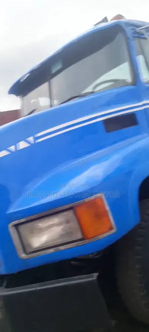C H Mack Truck