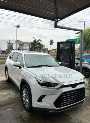 Toyota Highlander 2025 White
