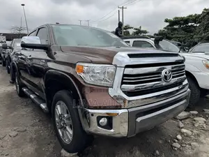 Toyota Tundra 2016 Brown