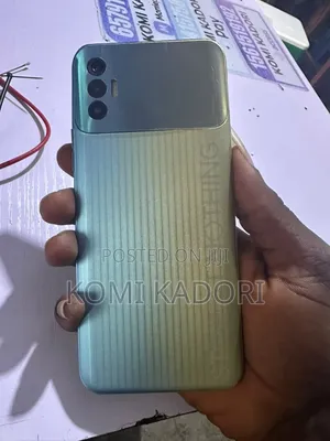Tecno Spark 8P 64 GB