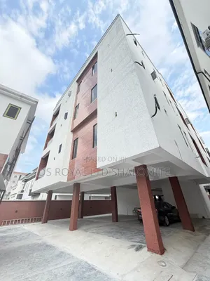 3bdrm Block of Flats in Ikate for sale