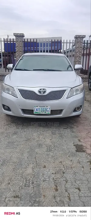 Toyota Camry 2010 Black