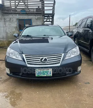 Lexus ES 350 2011 Gray