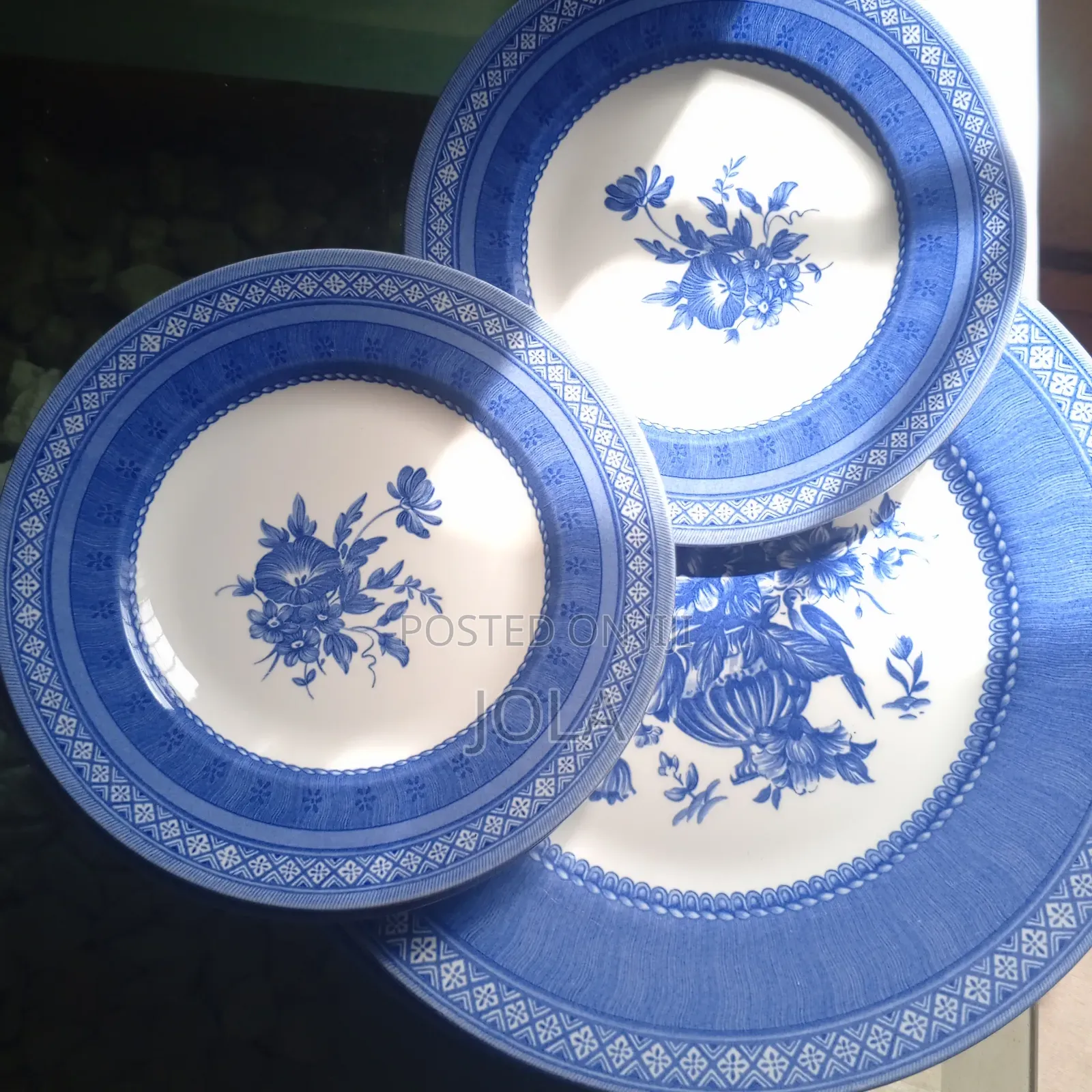 Durable Floral Set Plates