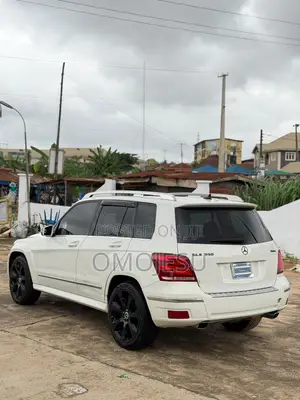 Mercedes-Benz GLK-Class 350 4MATIC 2012 White