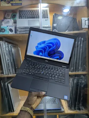 Laptop Dell Latitude 14 E5470 8GB Intel Core i5 SSD 256GB