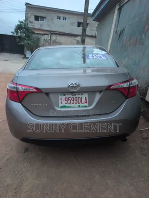 Toyota Corolla 2015 Gray