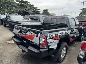 Toyota Tacoma 2010 Black