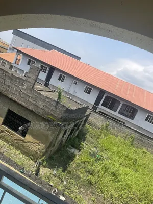 Sweet Cake in Ajah: 100% Dry Land With an Uncomputed Building on It