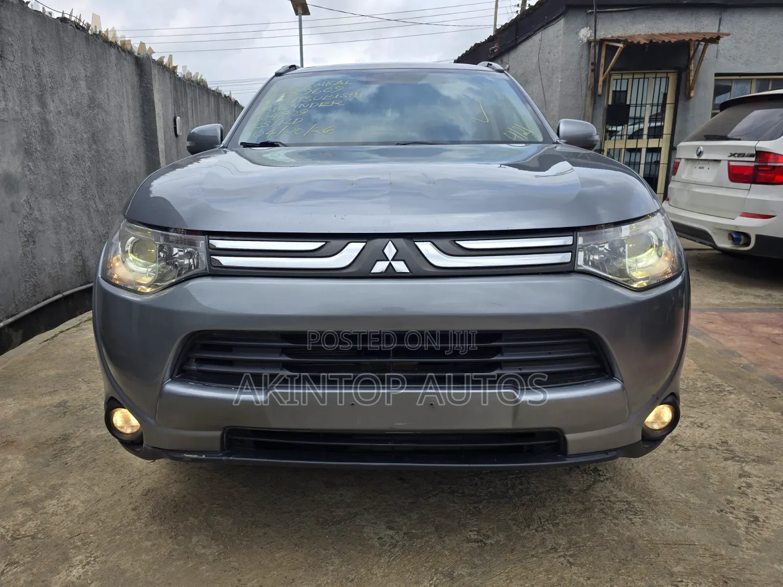 Mitsubishi Outlander 2014 Gray