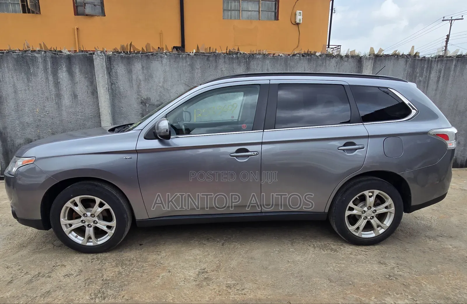 Mitsubishi Outlander 2014 Gray