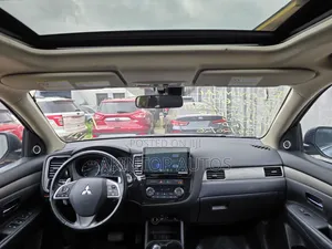 Mitsubishi Outlander 2014 Gray