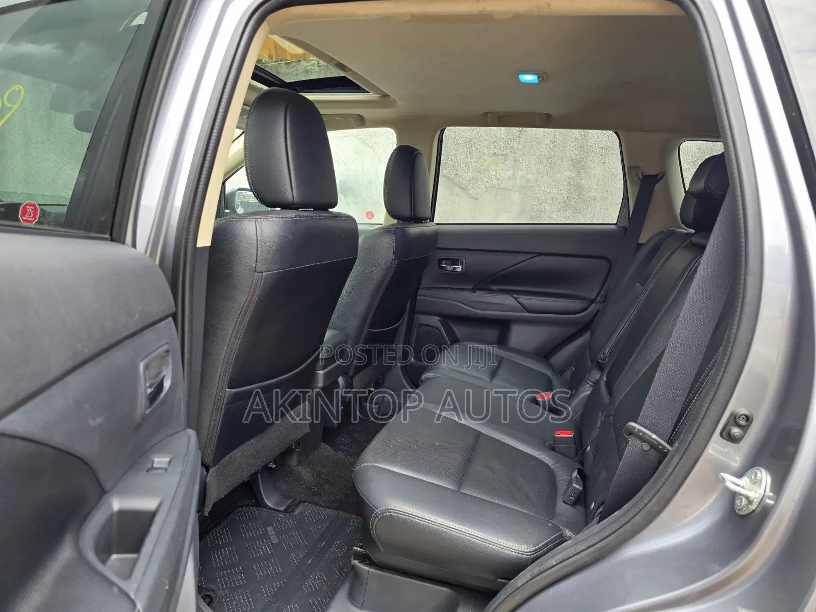 Mitsubishi Outlander 2014 Gray