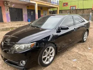 Toyota Camry SE Sport 4dr Sedan (2.5L 4cyl 6A) 2014 Black