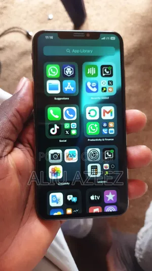 Apple iPhone XS Max 64 GB Gold