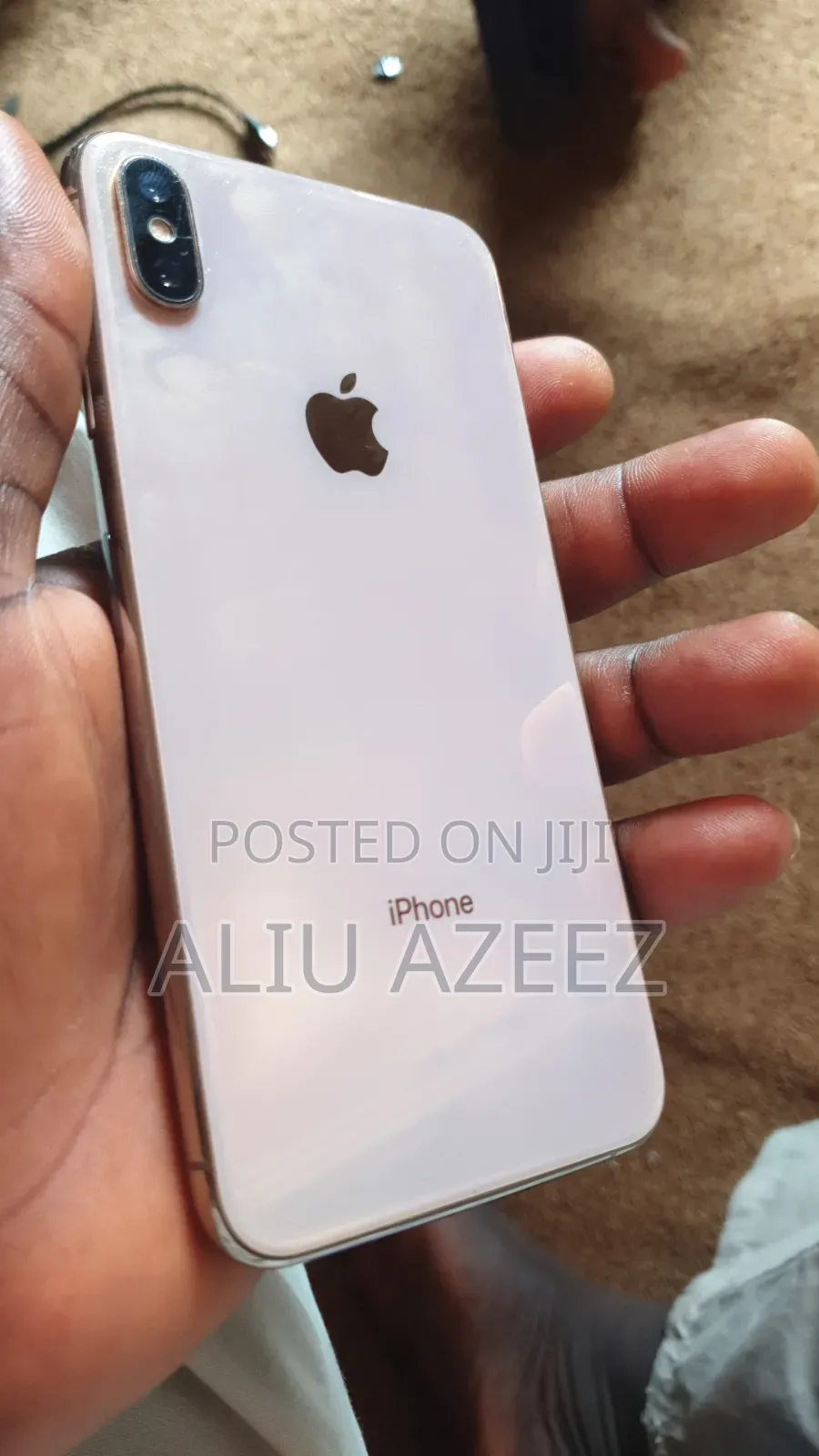 Apple iPhone XS Max 64 GB Gold